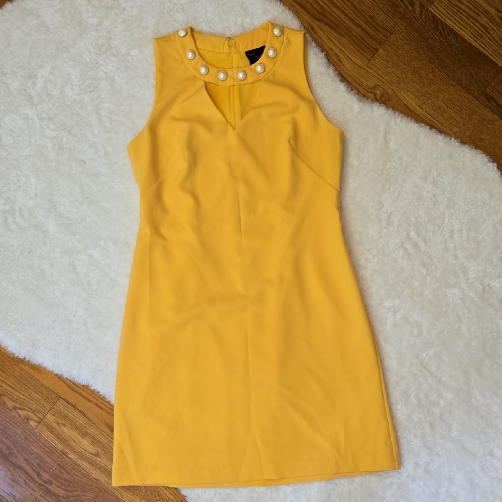 Just Taylor Yellow Dress, Womens 6, Great Condition